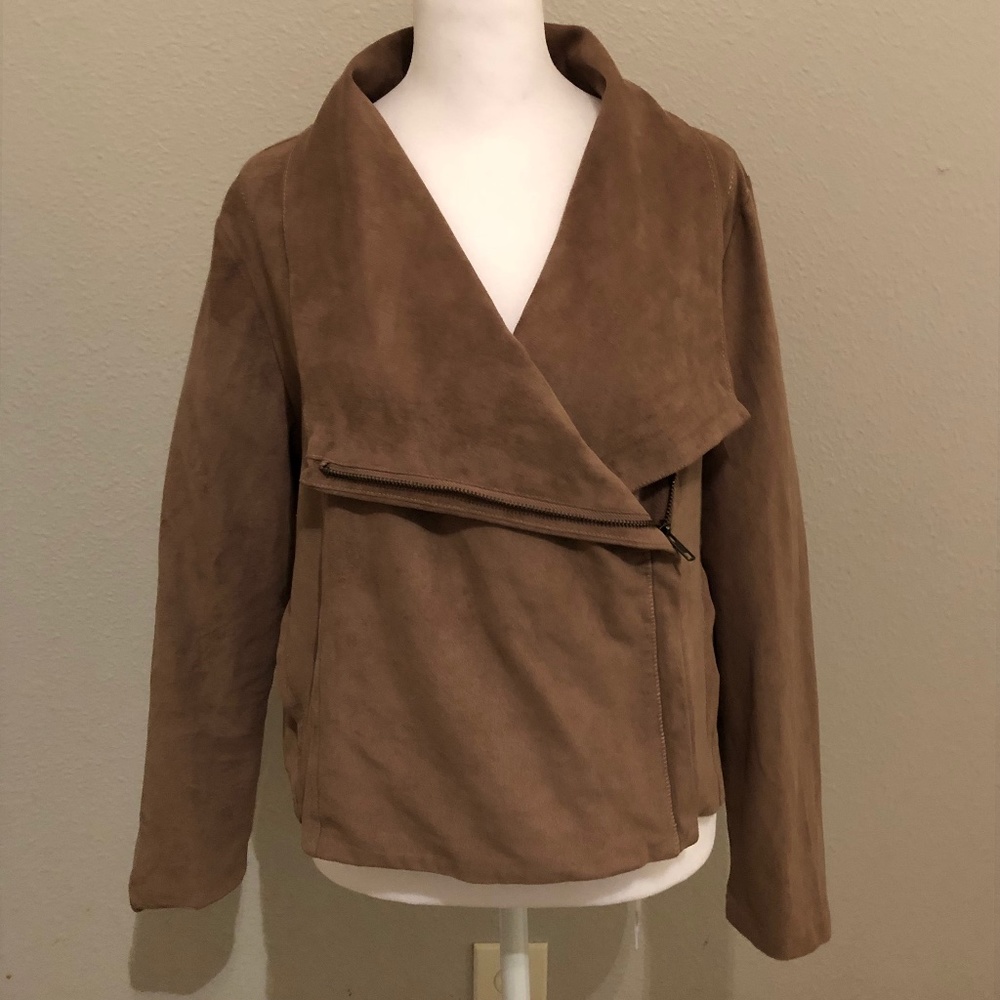 Brown Suede Jacket With Pockets - image 1